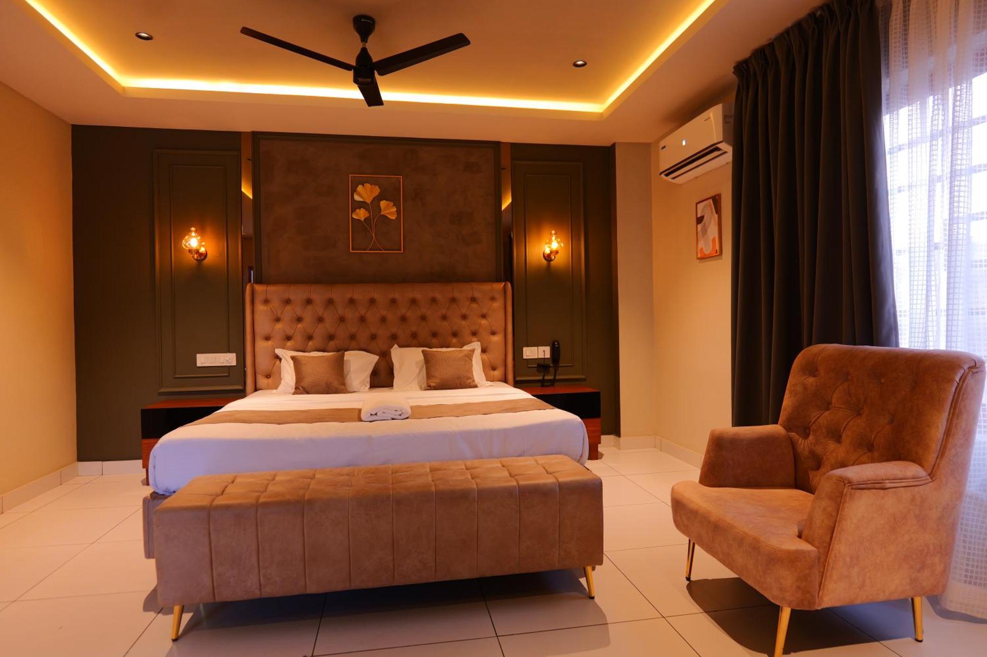 Hotel Classico International Kannangad Exterior foto